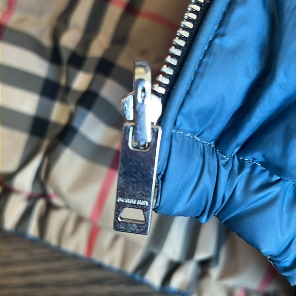 Burberry reversible unisex winter puffer jacket coat infant blue 18 months baby - Picture 5 of 9